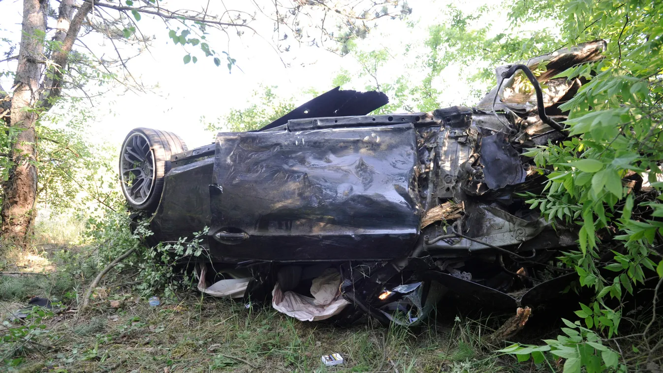 M3-as horrorbaleset: megrázó képek a tragédiáról