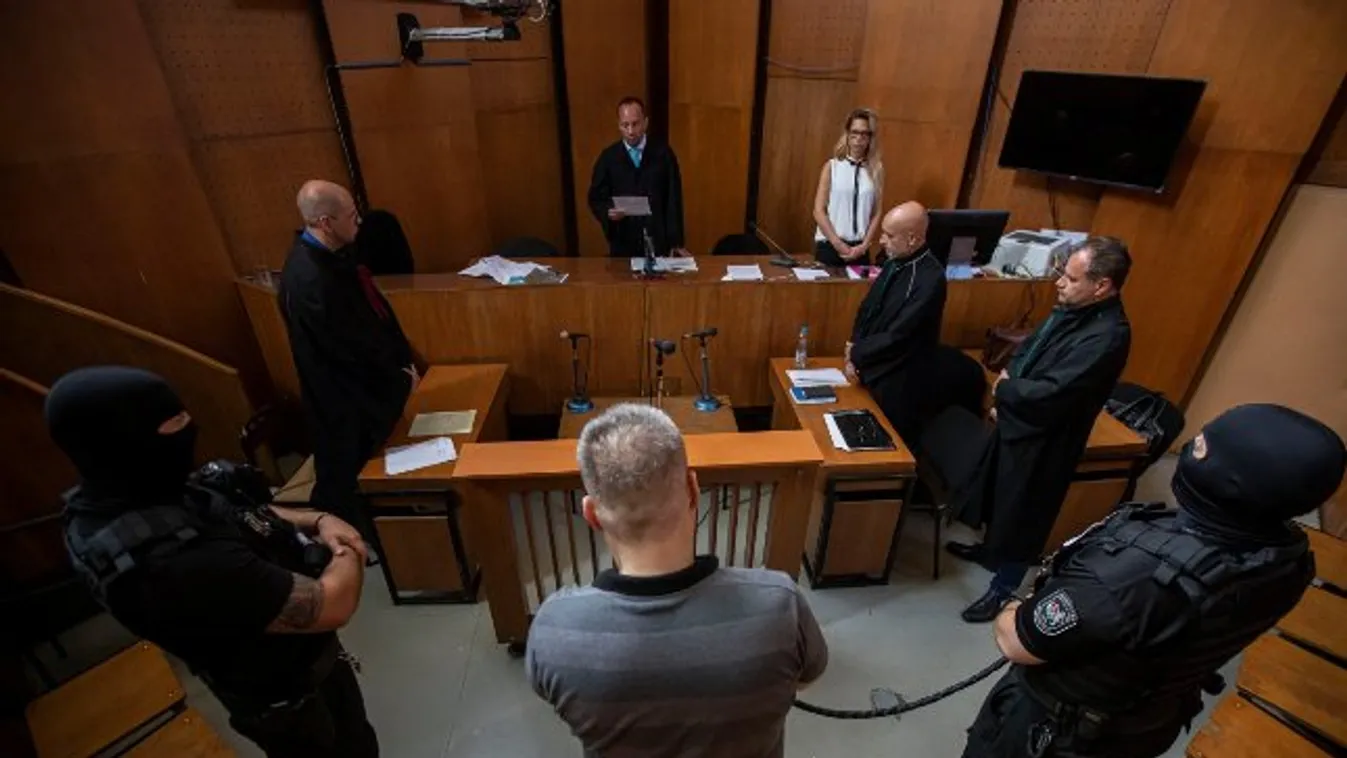 "Nem vagyok gyilkos!" - mondta remegve az exrendőr, aki élve temethette el Mariannt