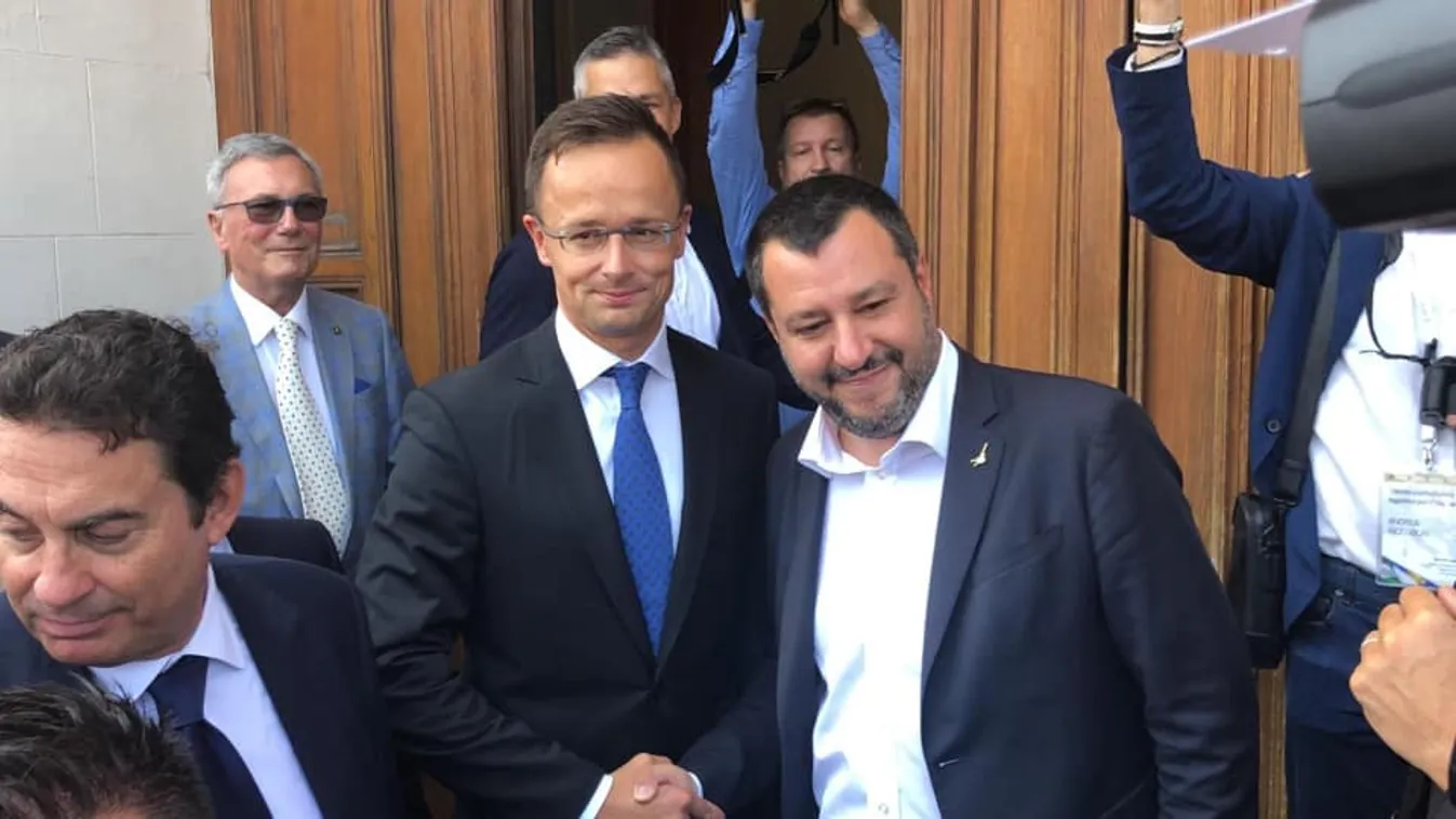Szijjártó Péter: Salvini megbecsülést, tiszteletet és kitüntetést érdemel