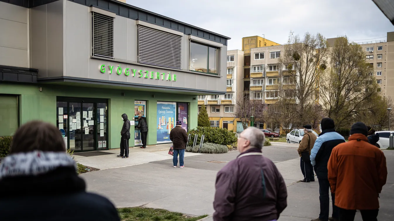 Megmarad az egyszerűsített gyógyszerkiadás, de a felírás szabályai változnak