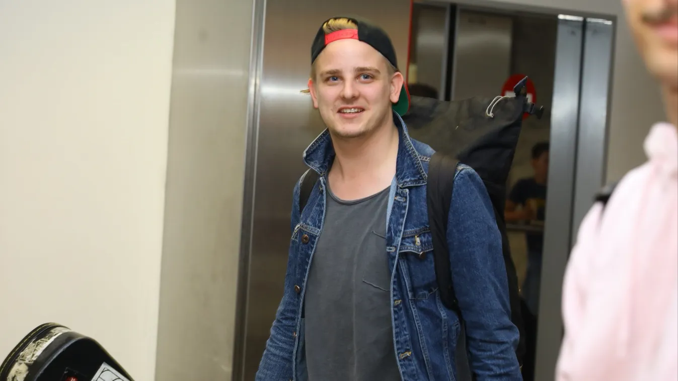 Videóban beszélt betegségéről a fiatal magyar zenész: Ezért vonult vissza?