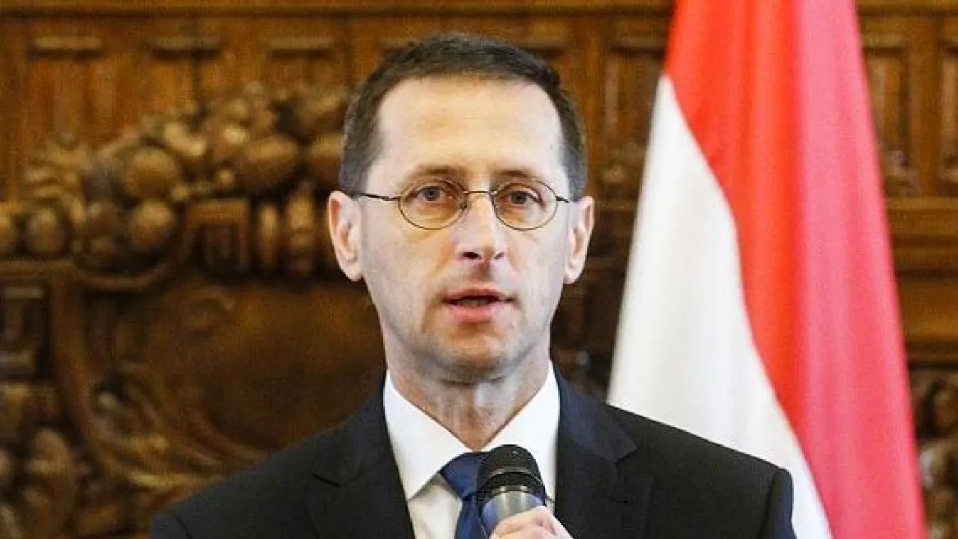Varga Mihály: a járvány elleni készültség fenntartása és a gazdasági növekedés egyformán cél