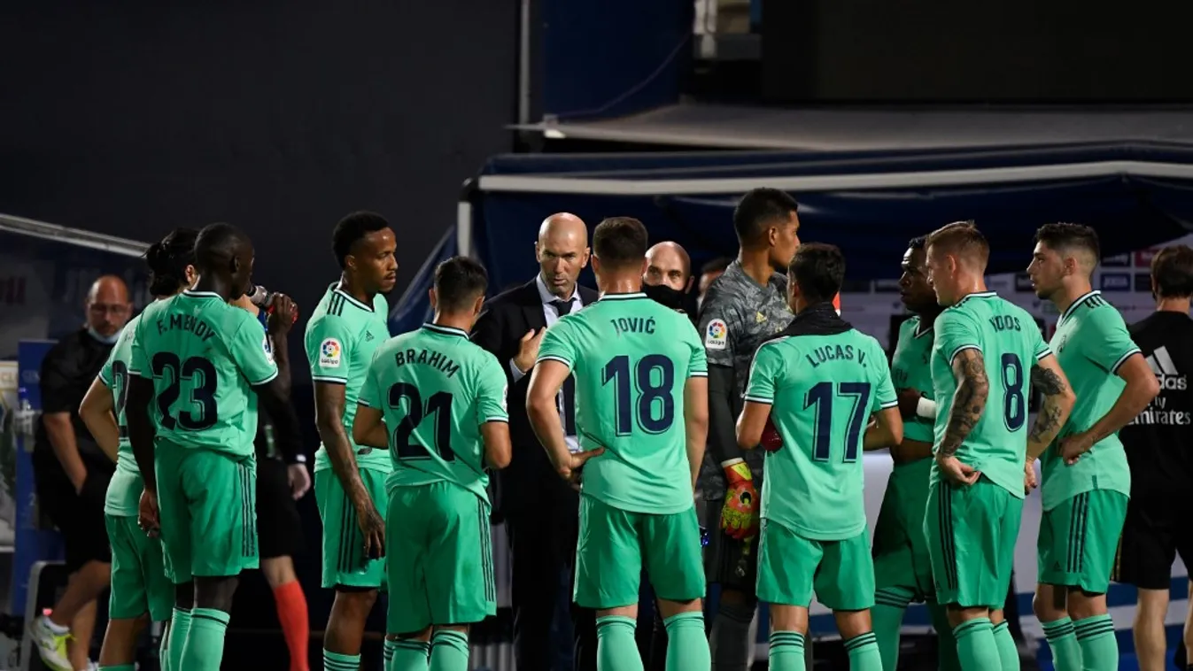 Kivételes bánásmód, megússza a karantént a Real Madrid