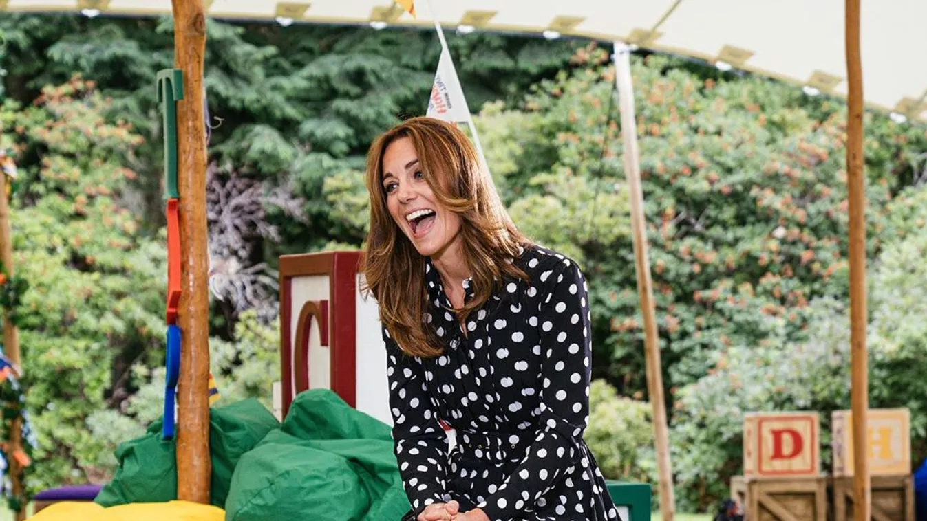 Katalin végre elmehetett a fodrászhoz, soha nem volt még ilyen modern frizurája - Fotó