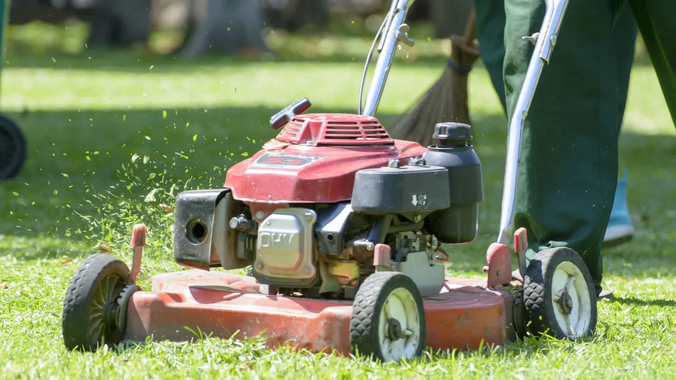 Borzalmas: csavar fúródott a kisgyerek szemébe – fotó