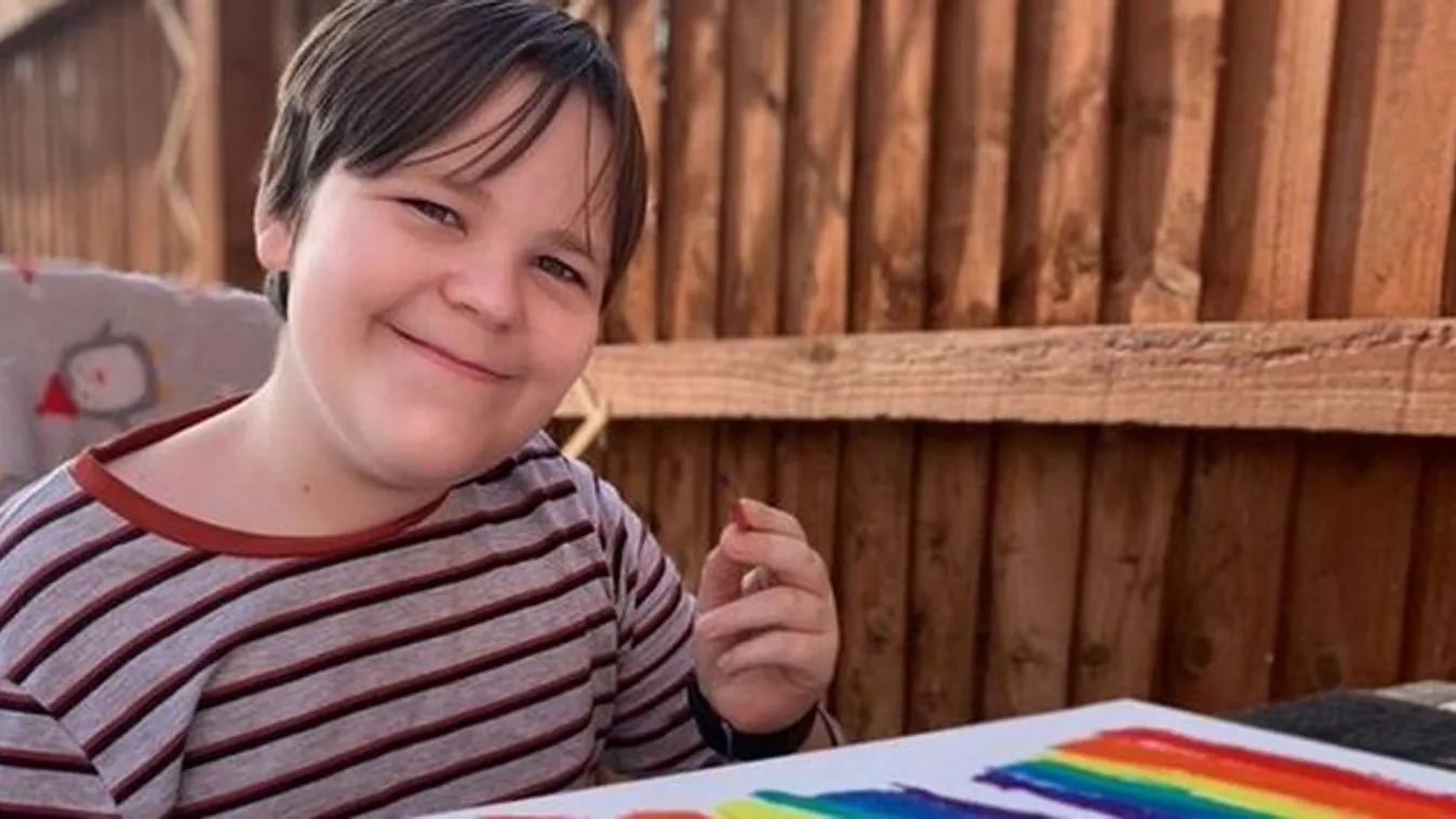 Agyvérzés miatt lebénult egy 10 éves kisfiú: édesanyját már a halálára készítették fel