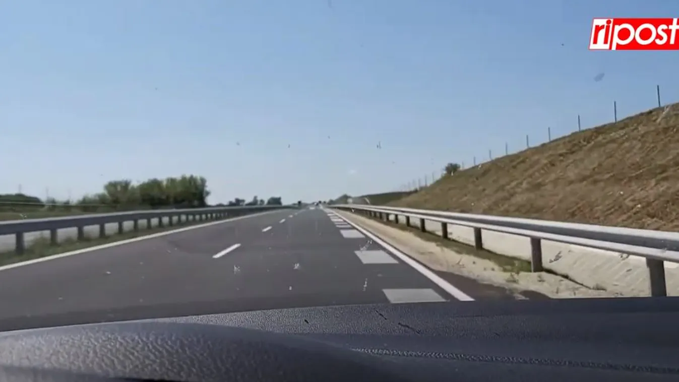 Csillagok, csillagok, mondjátok el nekem: így dalol a 67-es út - videó