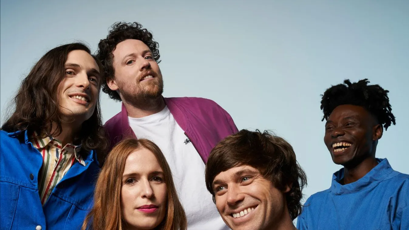 Első magyar klubkoncertjére érkezik az Akváriumba a Metronomy