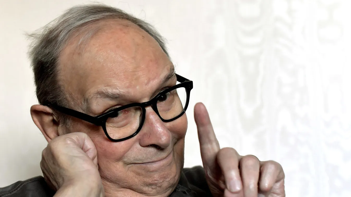 A valóság hangjai: a legszebb zenéivel emlékezünk Ennio Morriconéra