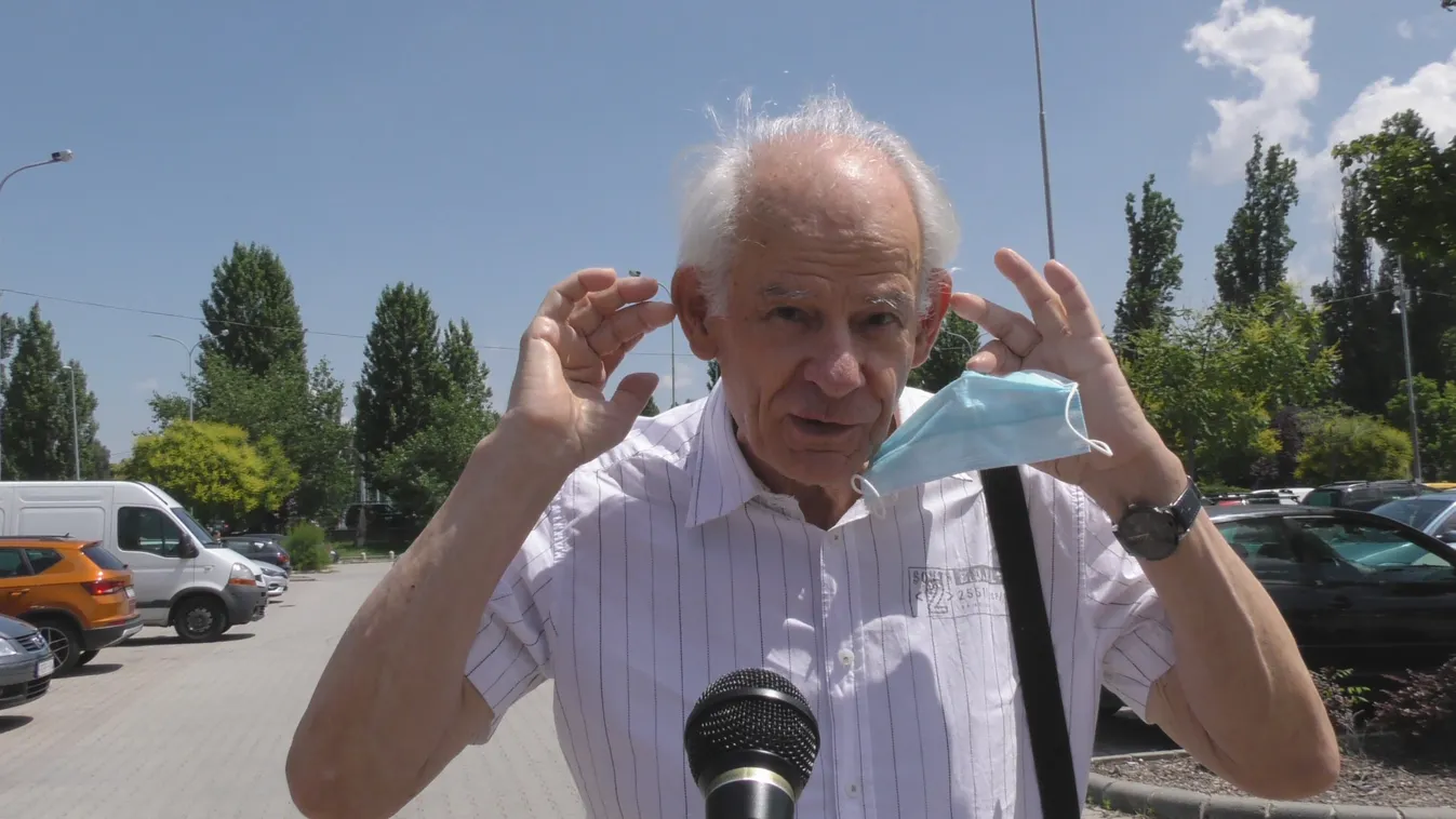 A Ripost kiderítette: Árthat-e a fülünknek a sok maszkviselés?