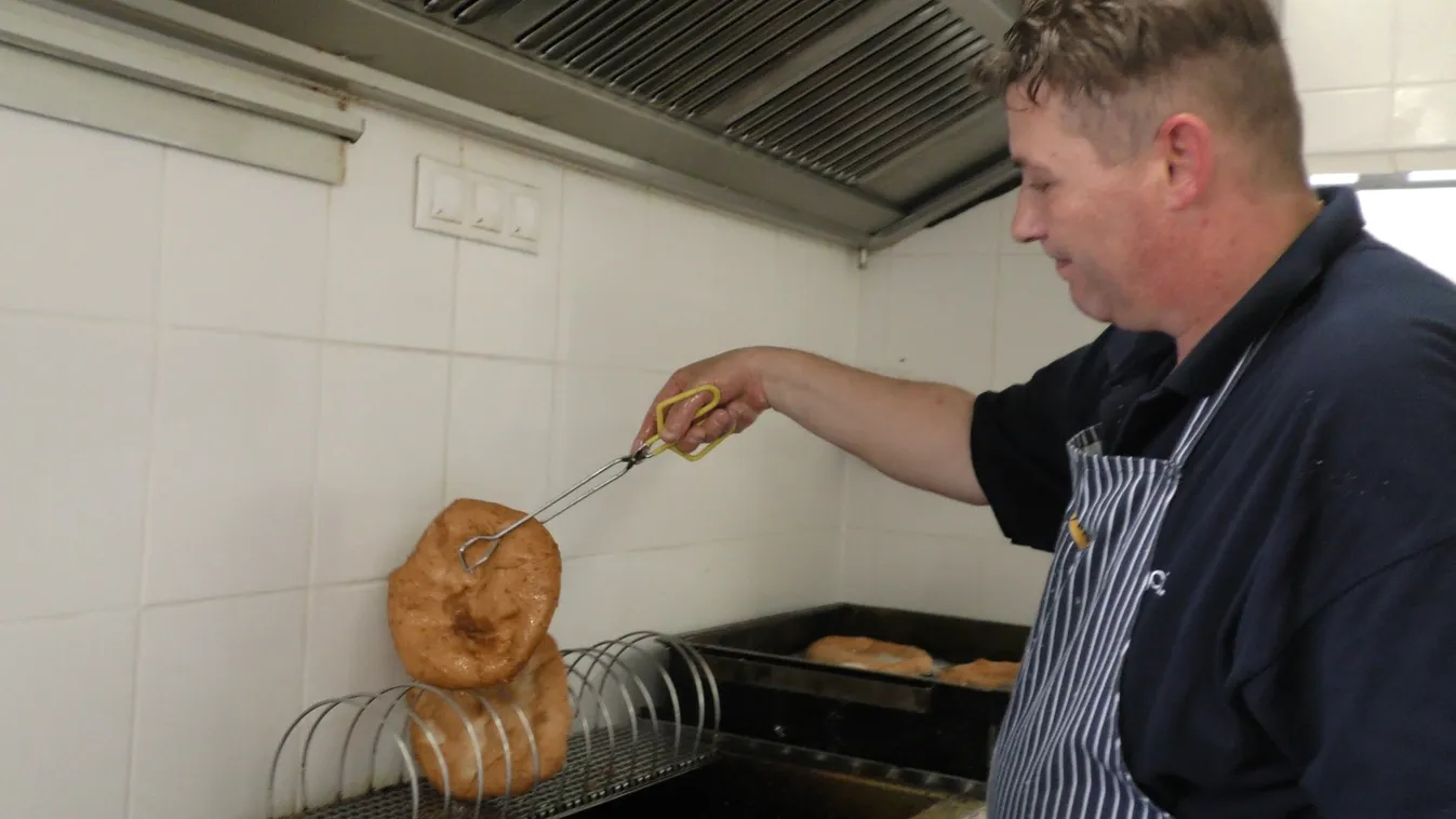 18 éve süti a magyar mester az ínycsiklandozó lángost – elárulta a titkát!