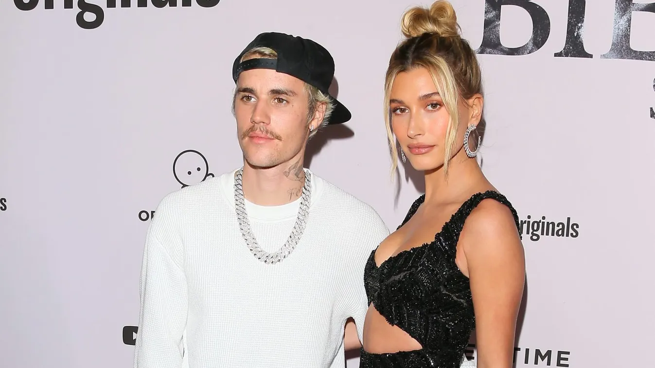 Justin Bieber lefotózta a neje tangás popóját, és milliók lájkolják