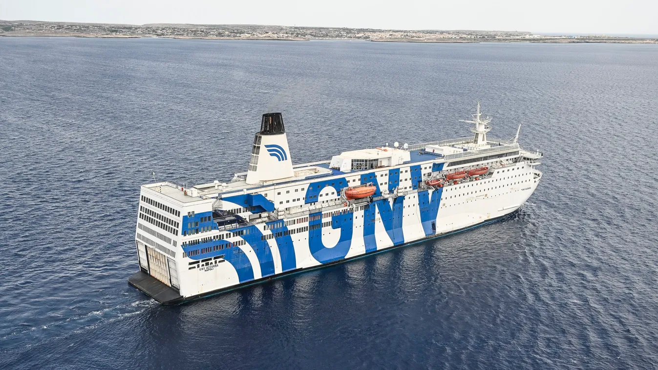 Lázadás tört ki a karanténhajónak használt luxus tengerjárón