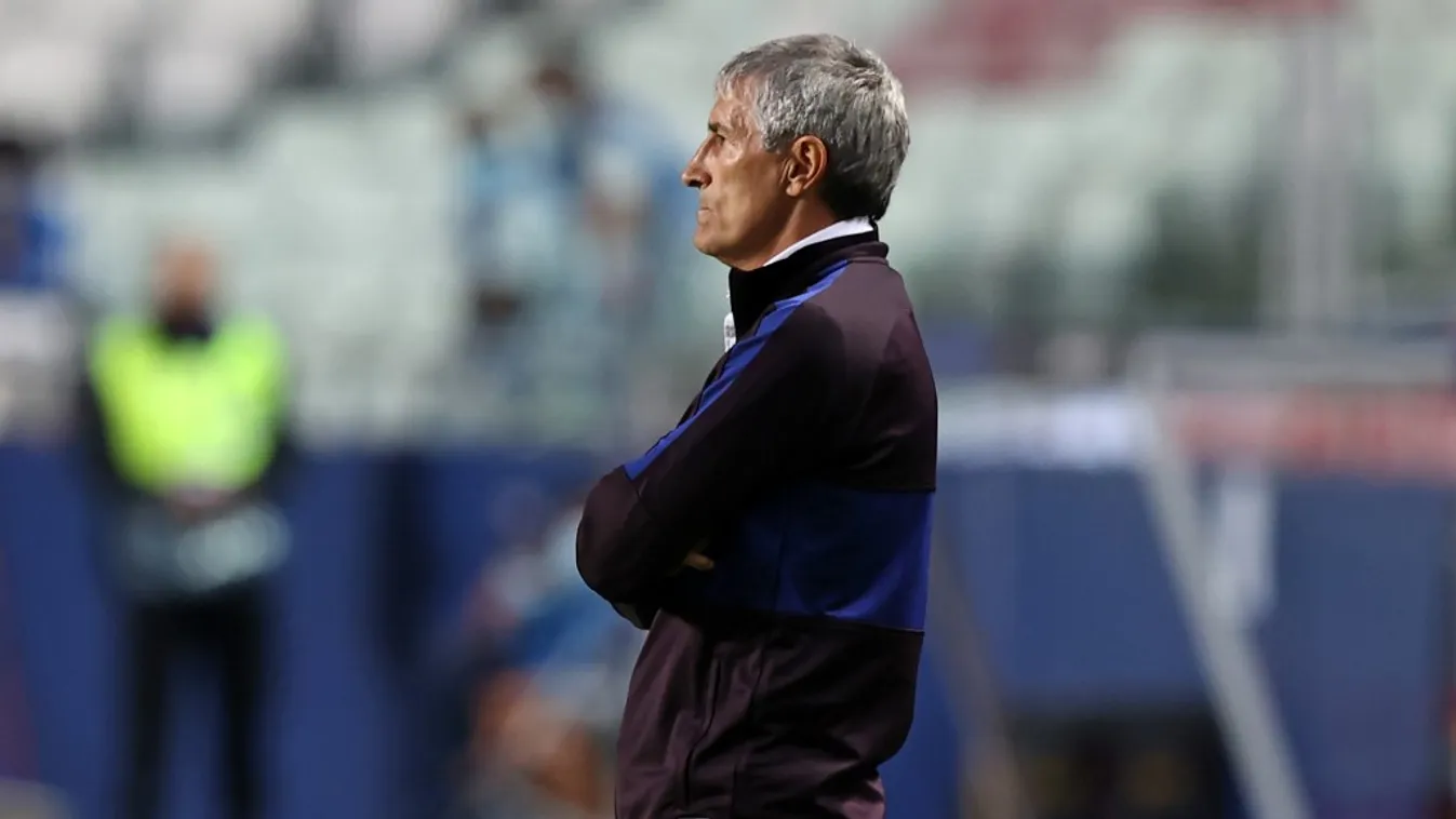 Máris döntöttek, új edzővel folytatja a Barcelona