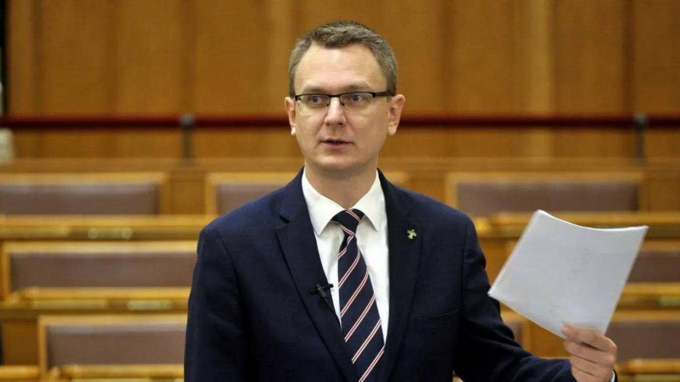 Rétvári Bence: A baloldalnak nem számítanak az egyházi iskolába járók