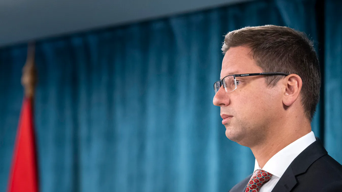 Gulyás Gergely: Romlott az európai koronavírus-helyzet, mindenki csak óvatosan utazzon külföldre