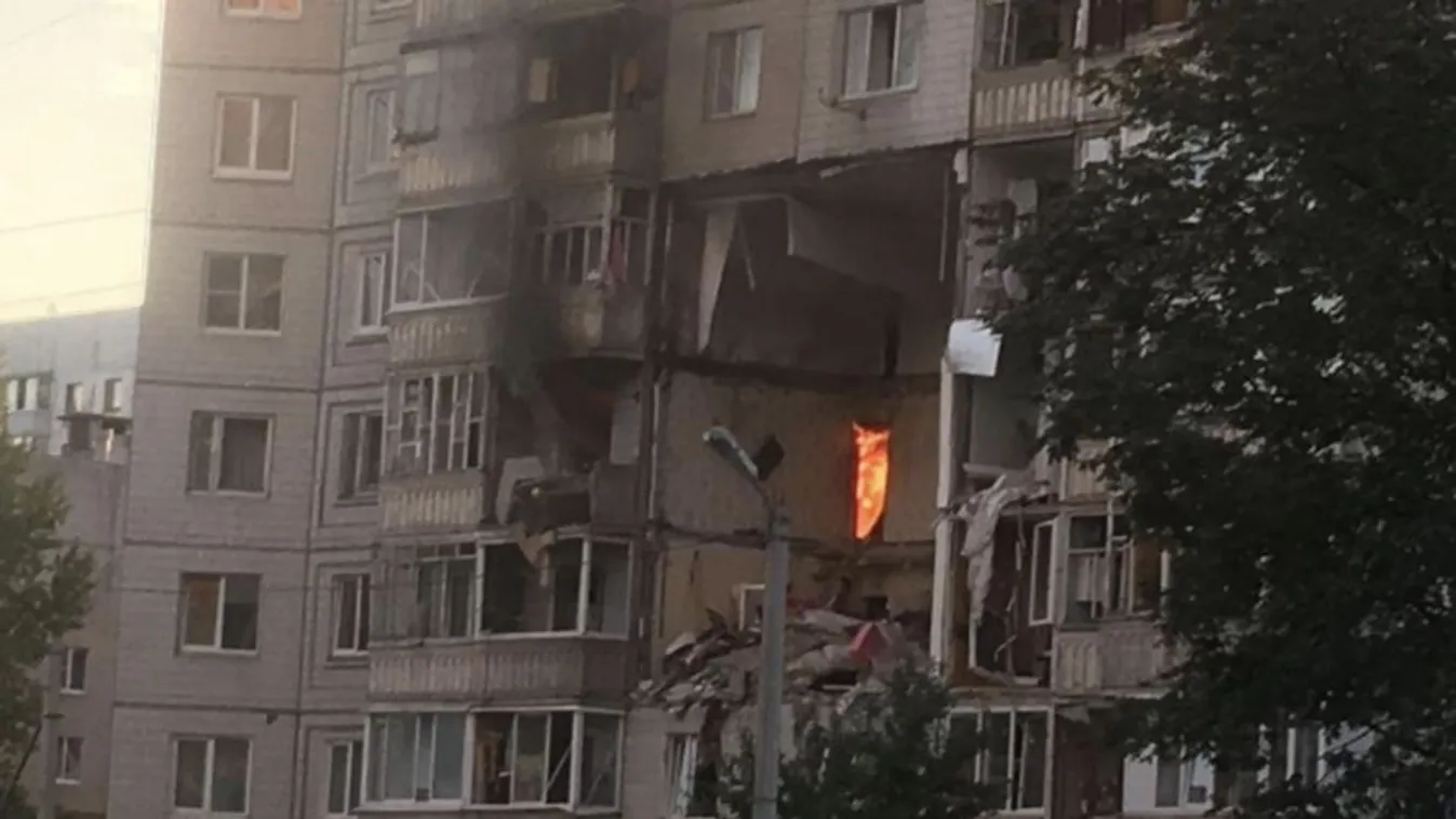 Borzalom a lakótelepen: felrobbant egy panelház egyik lakása, egy 8 éves kisgyerek is meghalt