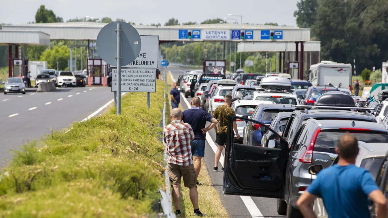Baleset történt az M7-esen, érdemes kerülni