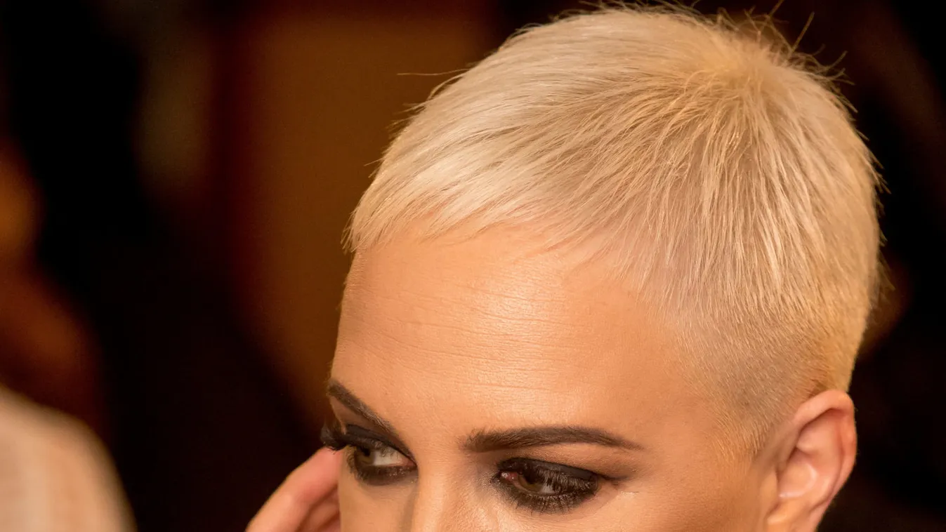 Ennyire őszintén ritkán mer bármelyik sztáranyuka beszélni, mint Tóth Gabi