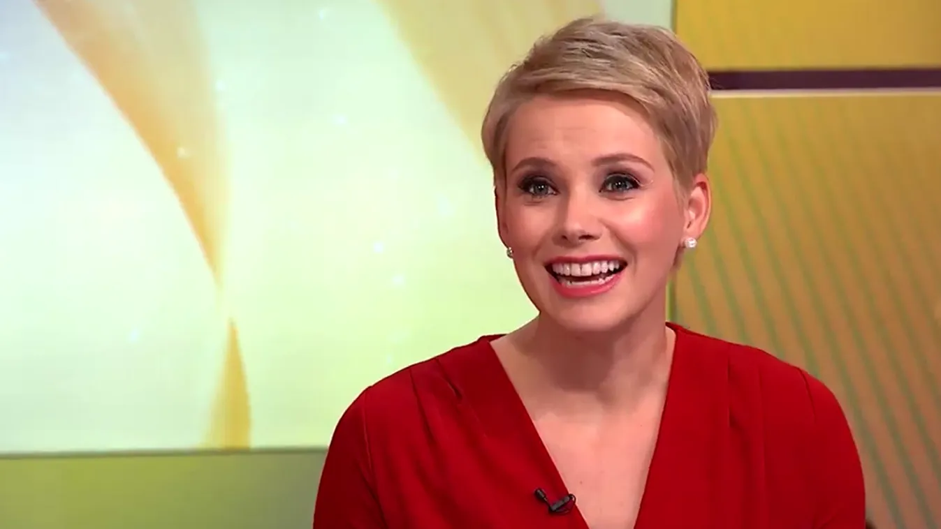 Hűha, elképesztő pózban kapták le a magyar színésznőt