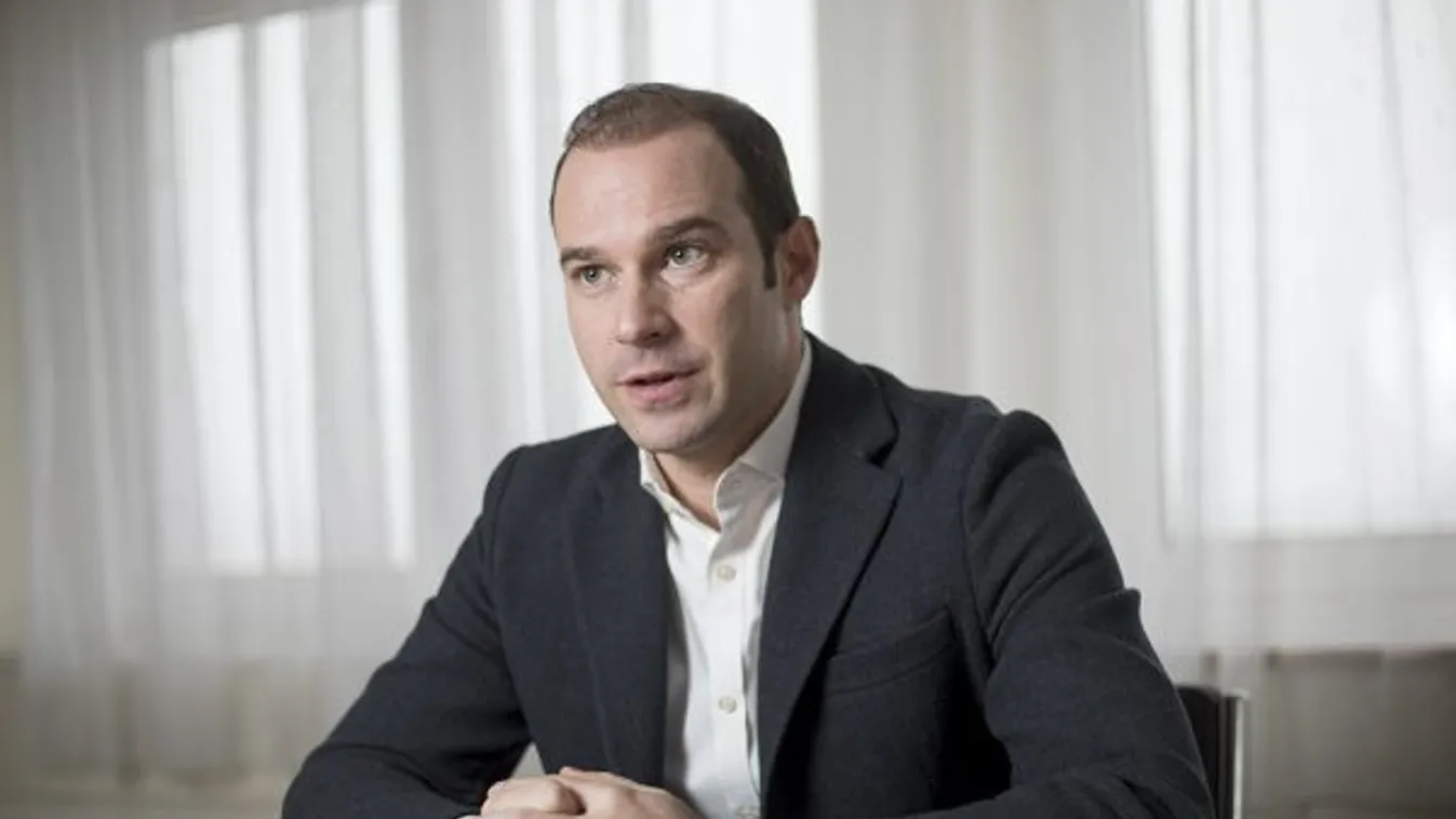 Hollik István: Engem is utolért a koronavírus