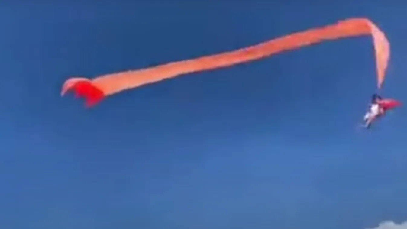 Sokkoló: felkapta a 3 éves kislányt és a magasba reptette egy szélsárkány - videó