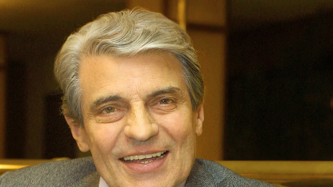 Sztankay István özvegye még mindig úgy érzi, vele van a férje