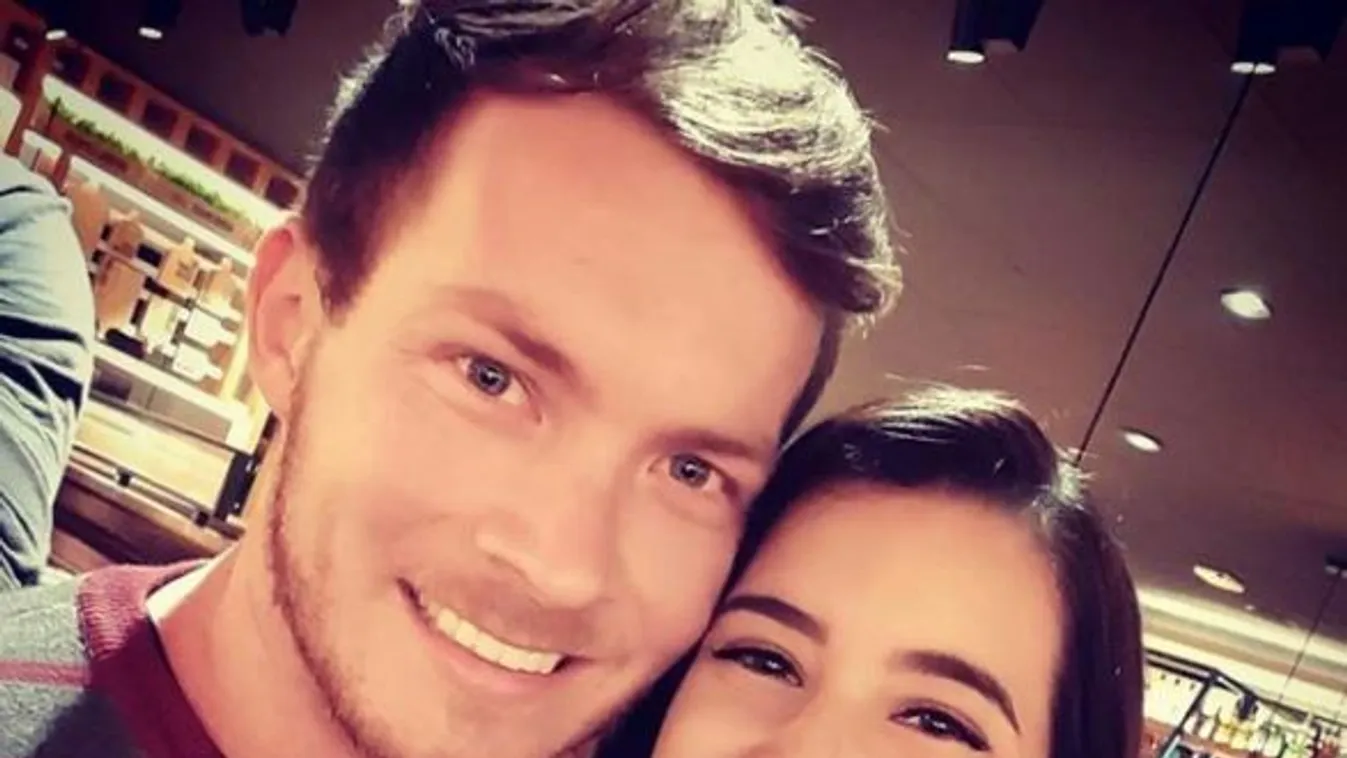 Az utolsó boldog közös fotó: 5 perc múlva a férfi már halott volt