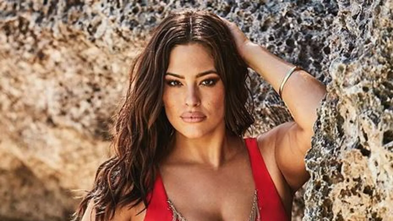 Anyaszült meztelenül vallotta meg élete legfontosabb titkát a világhírű ducimodell