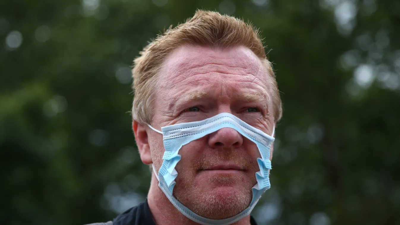 Egyre nagyobb indulatokat váltanak ki a maszkellenesek