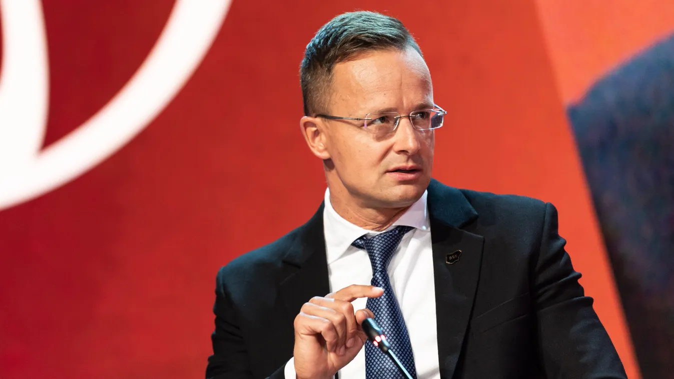 Szijjártó Péter: Minden veszélybe került munkahelyet meg kell védeni