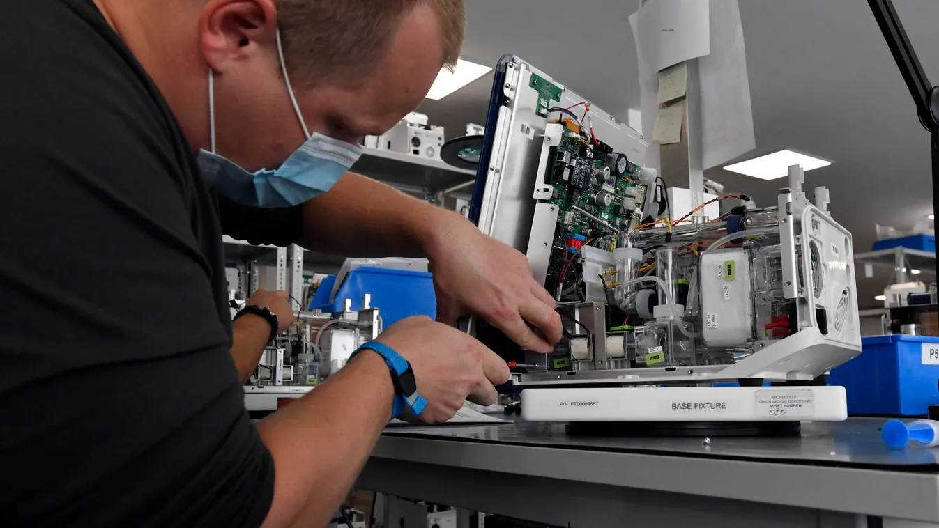 Elkészültek a Magyarországon gyártott, világszínvonalú lélegeztetőgépek - Videó