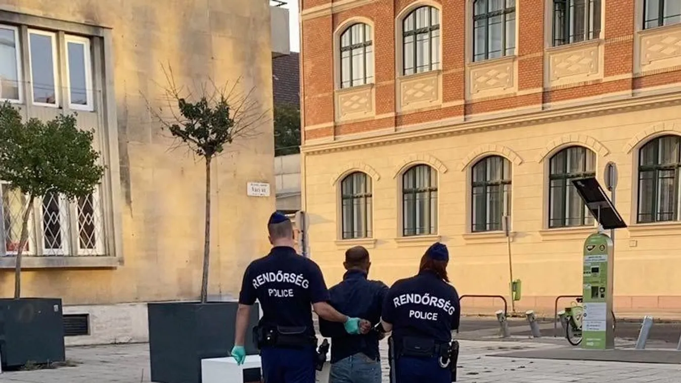 Már mindenhol bikáznak: suli mellett kapcsolták le a rendőrök a drogost – videó!