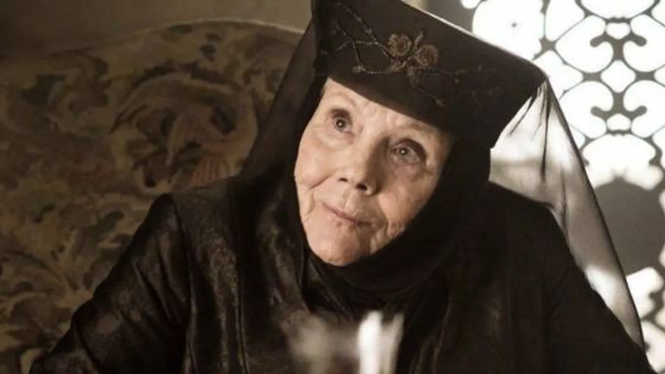 Gyász: meghalt a hajdani Bond-lány, a Trónok harca Olenna Tyrellje