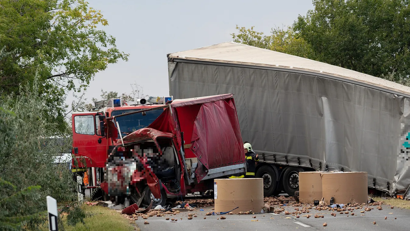 Megrázó képet kaptunk a dunatetétleni balesetről: egy ember azonnal meghalt