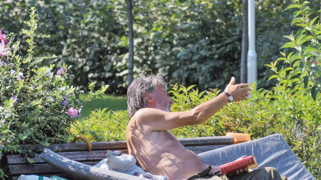 Tábort vertek a hajléktalanok Budapest szívében