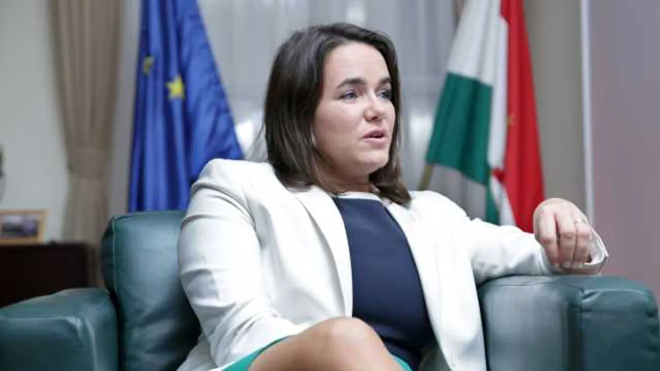 Novák Katalin: A családok életszínvonalának javítása a cél