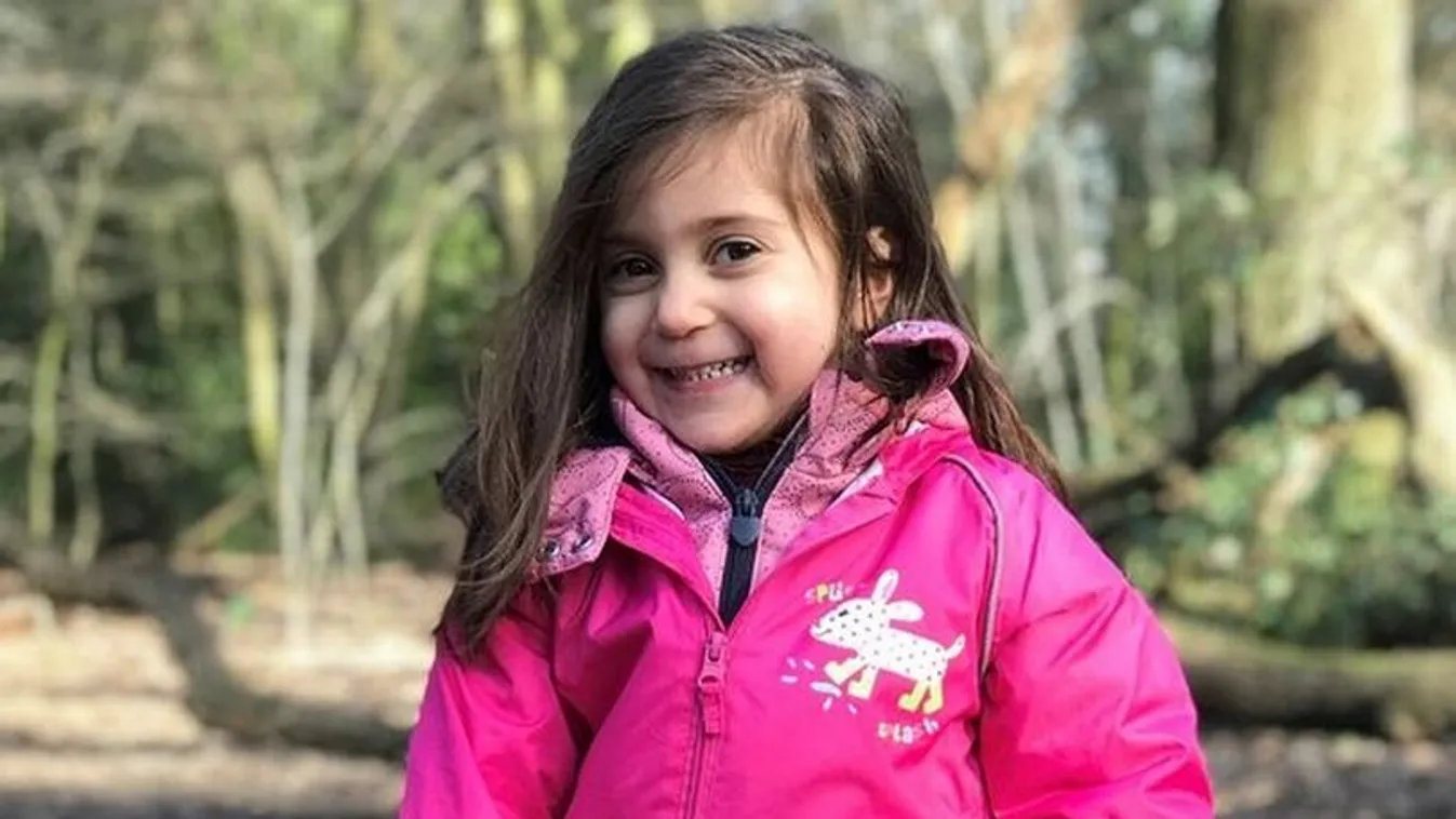 „Mintha rémálomba csöppentem volna” - fekete folt jelent meg a 8 hónapos kislány testén