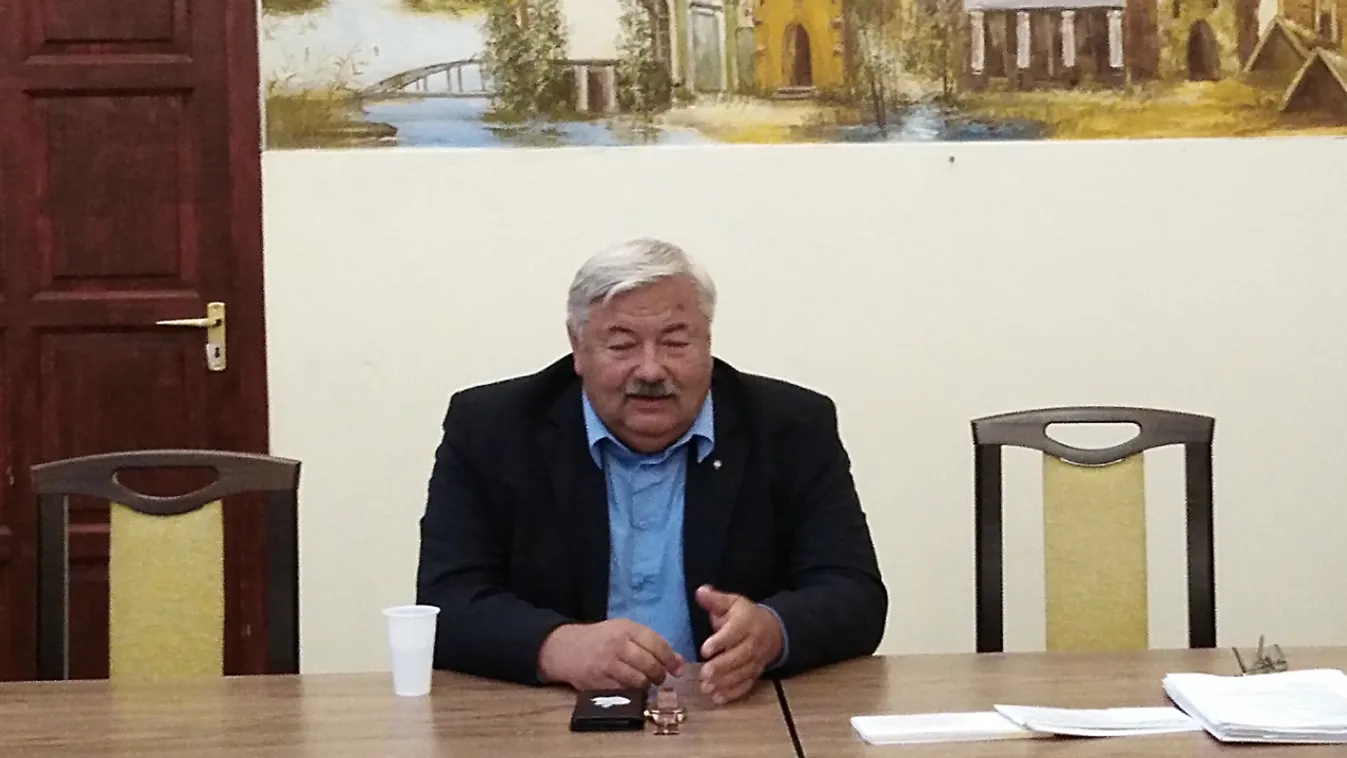 Rettegnek Strasbourgban a Lomnici névtől