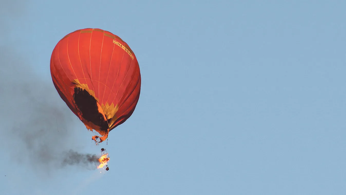 Kigyulladt hőlégballon: férje a földről végignézte felesége haláltusáját