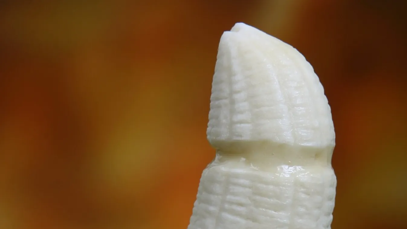 Ez vár a hímtagjukat fotókon küldözgető férfiakra