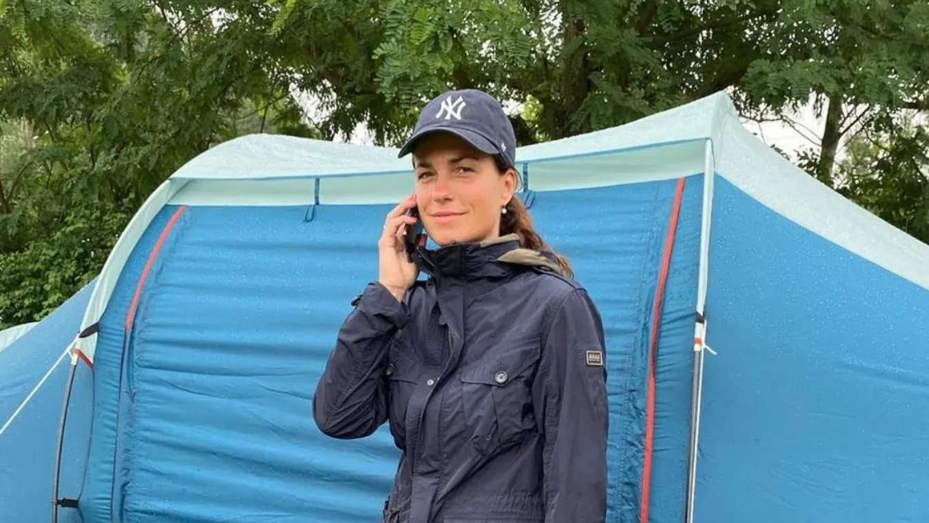 Betörtek Varga Juditékhoz, a családi nyaralás alatt lopták meg a miniszter asszonyt