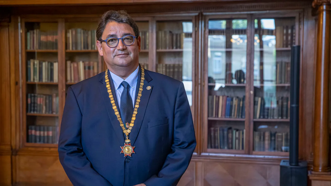 Merkely Béla: Decemberben megkezdődhet a koronavírus elleni oltás Európában