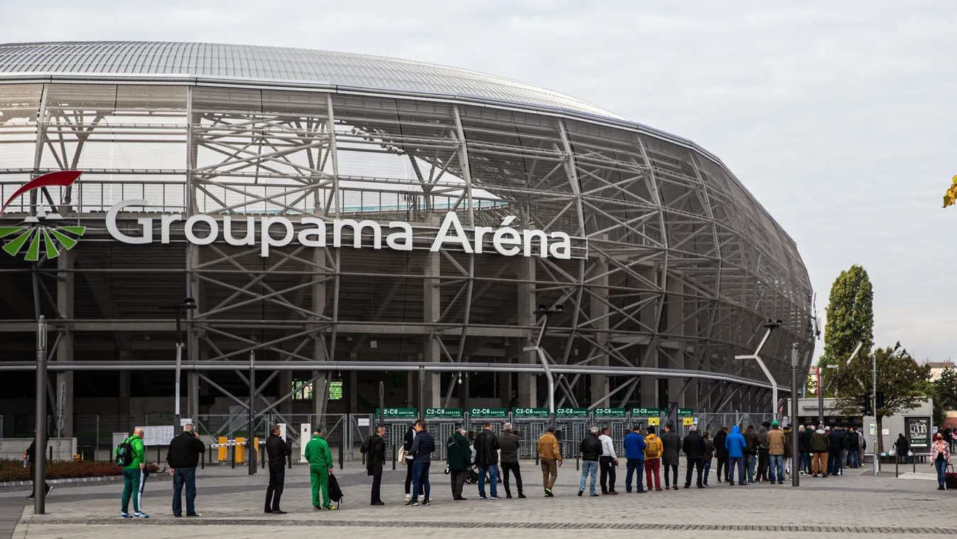 Tömeg a stadionnál, megindult a fradisták rohama a BL-jegyekért