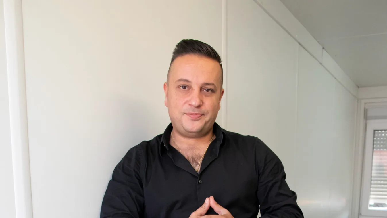 Elolvadunk: tündéri hajas baba L.L. Junior kislánya - fotó