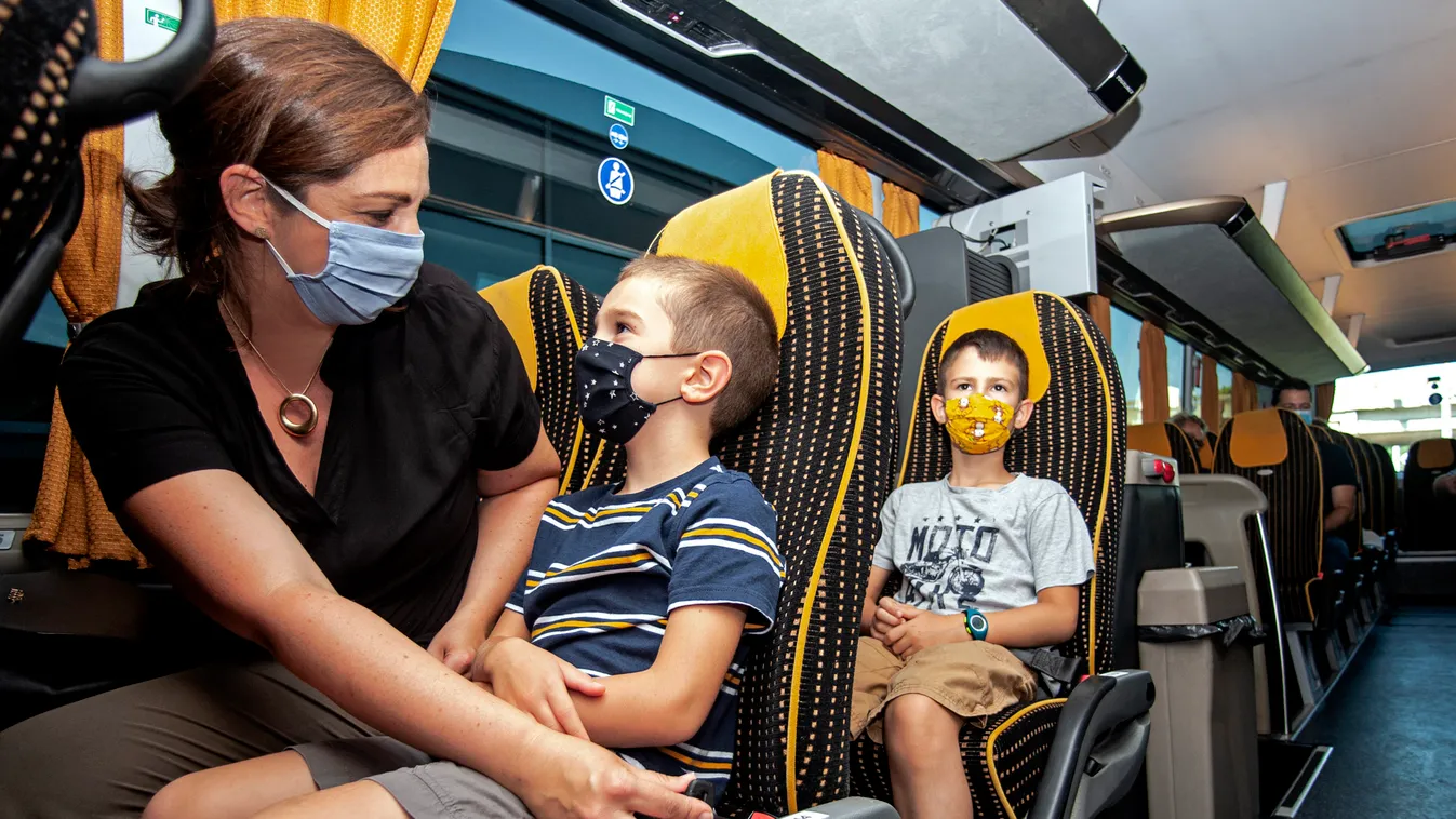 Így védi utasait a koronavírustól a Volánbusz - fotók