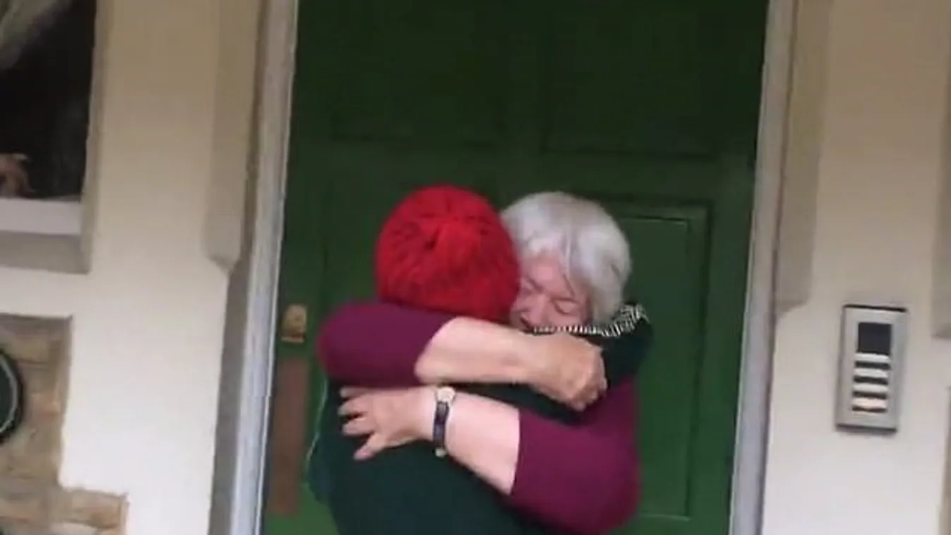 Palermótól Londonig: 2700 kilométert gyalogolt a tinifiú, hogy megölelhesse a nagymamáját