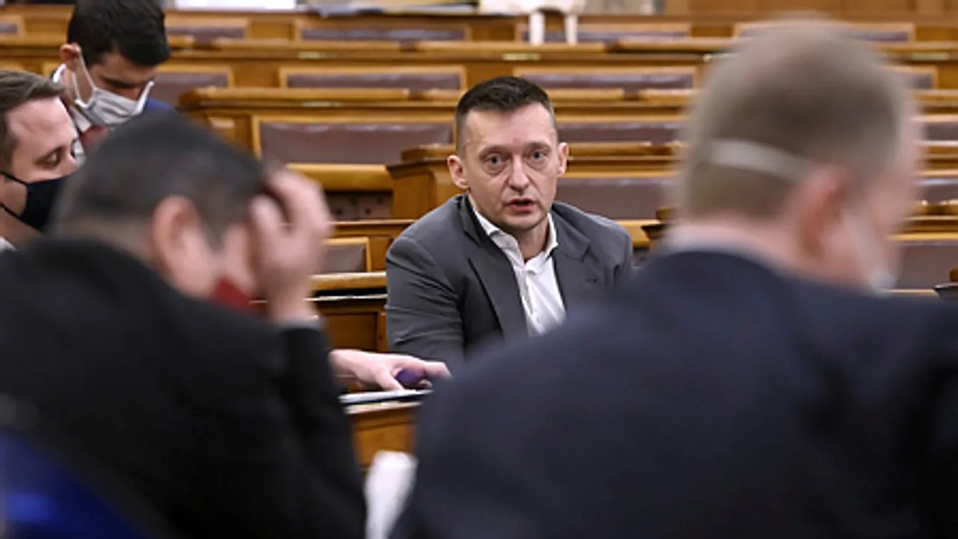 Rogán Antal: A nemzeti konzultációk határozzák meg a kormány politikáját