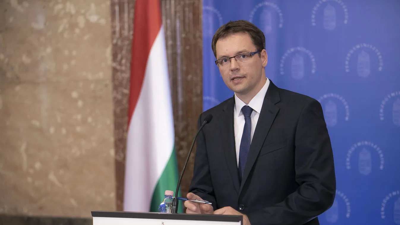 Izer Norbert: csaknem 15 ezer vállalkozás mentesülhet novemberben a munkáltatói adóterhek alól