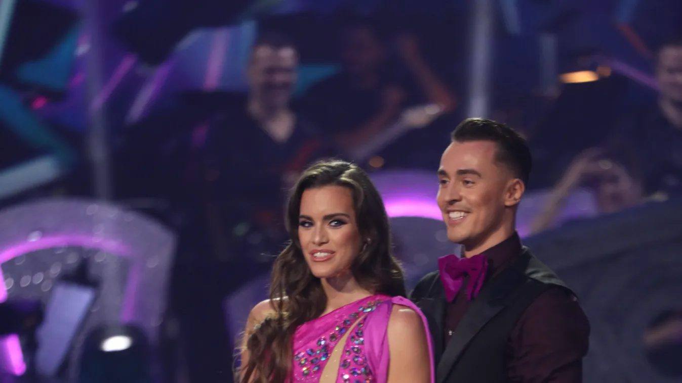 Ez fájhatott, csúnya sebek borítják Gelencsér Timi lábát